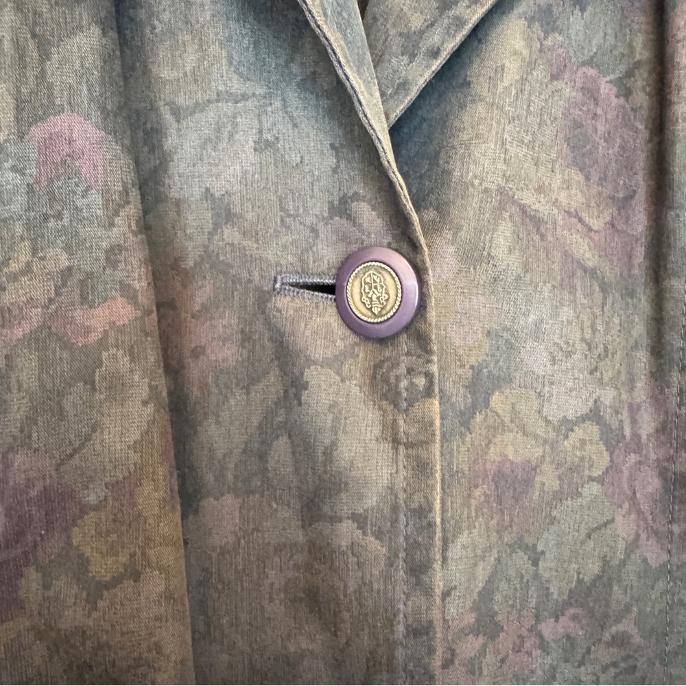 London Fog Vintage Floral Trench Coat with Removable Lining - Picture 8 of 11